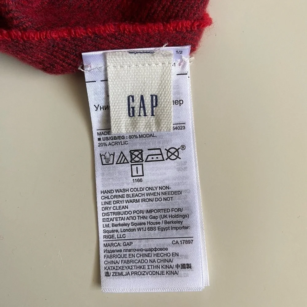GAP Fringed Trim Scarf